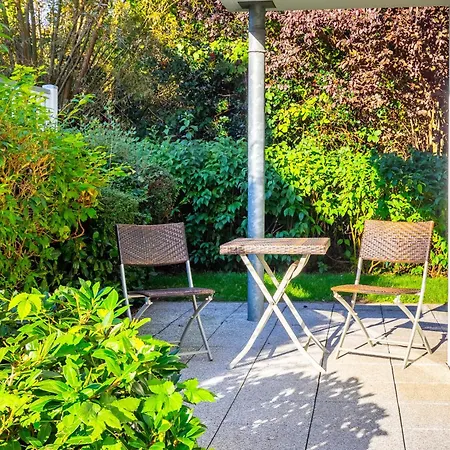 Am Park 1 * בולטנהאגן